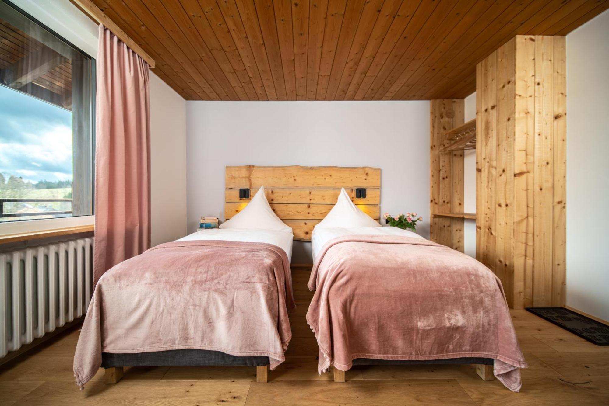 Boutique Hotel And Apartments Pension Sternen Todtmoos Kültér fotó